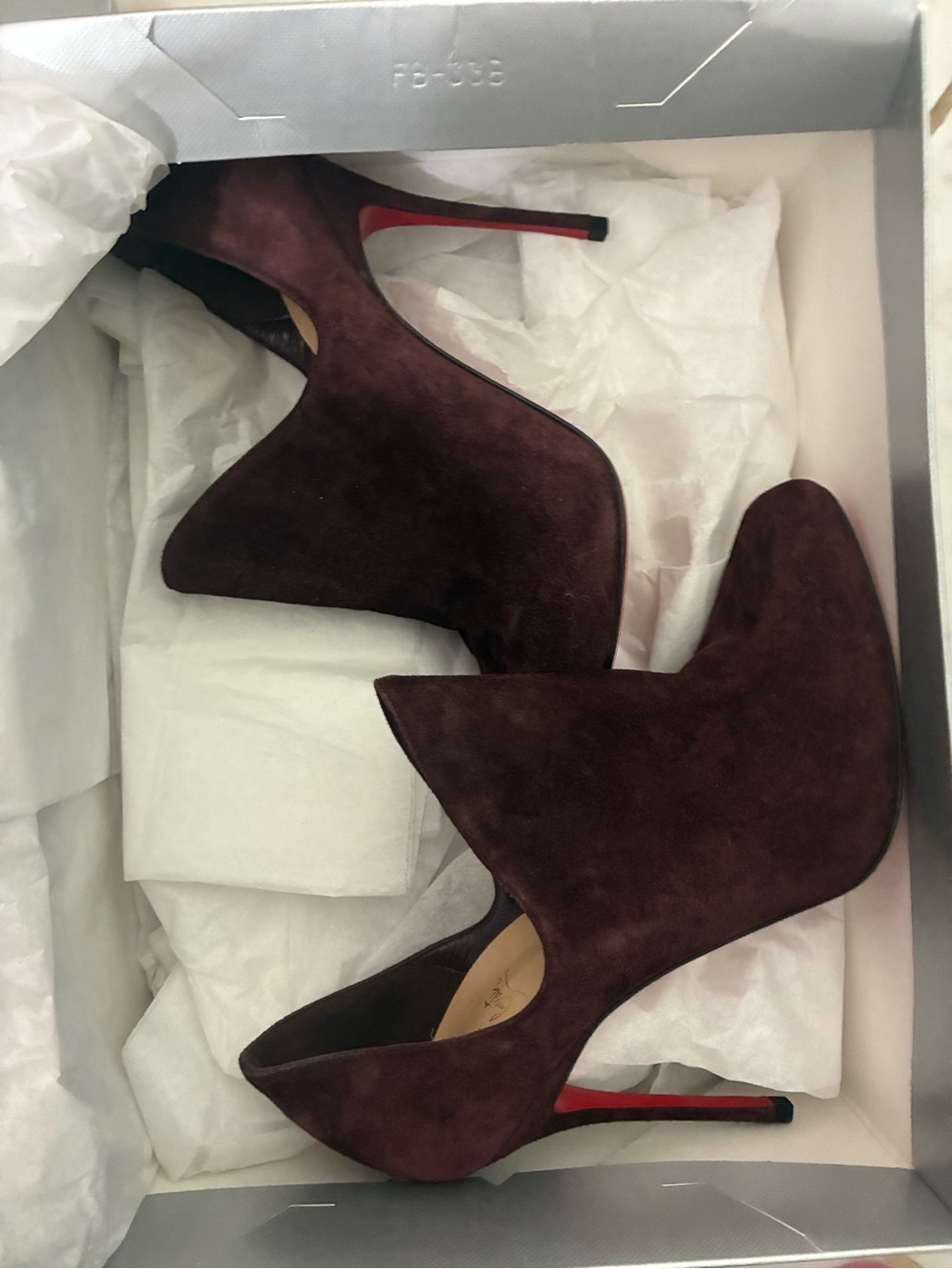 Brand new, never worn.Christian Louboutin Style Red-Soled Women's Pumps - Burgan - Picture 2 of 8